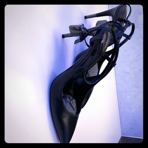 Tom Ford Leather Lock Pumps Size 9